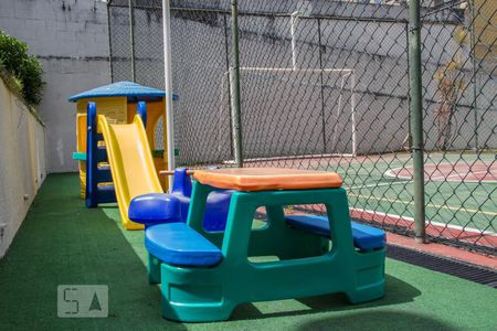 Apartamento à venda com 63m², 3 quartos e 1 vagaÁrea Comum - Playground