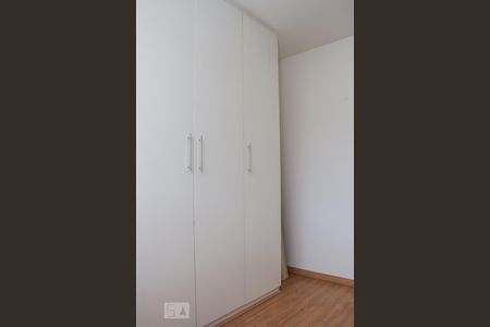 Apartamento à venda com 63m², 3 quartos e 1 vagaQuarto 01