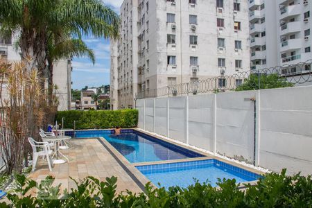 Apartamento à venda com 63m², 3 quartos e 1 vagaÁrea comum - Piscina