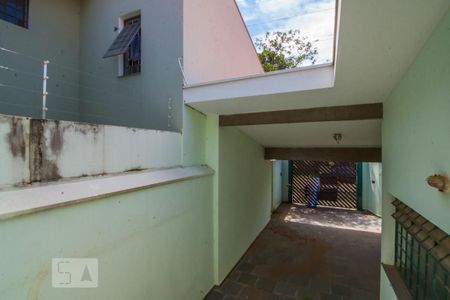 Casa à venda com 350m², 3 quartos e 5 vagas Casa à venda com 350m², 3 quartos e 5 vagasVista do Quarto 2