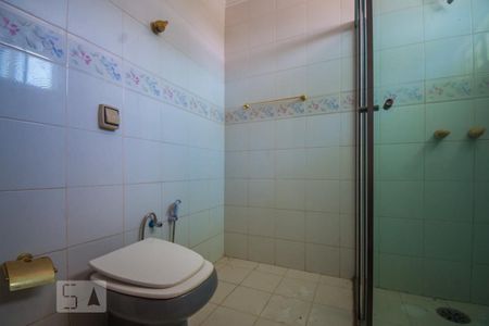 Casa à venda com 350m², 3 quartos e 5 vagas Casa à venda com 350m², 3 quartos e 5 vagasBanheiro