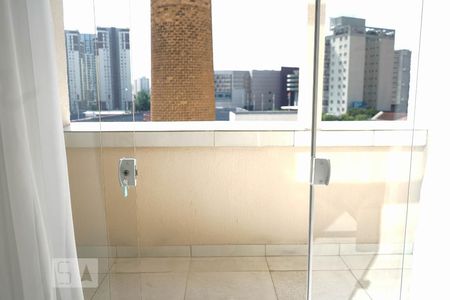 Apartamento para alugar com 35m², 1 quarto e sem vaga Apartamento para alugar com 35m², 1 quarto e sem vagaVaranda