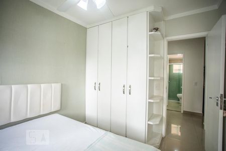 Apartamento à venda com 75m², 3 quartos e 2 vagas Apartamento à venda com 75m², 3 quartos e 2 vagasQuarto 2