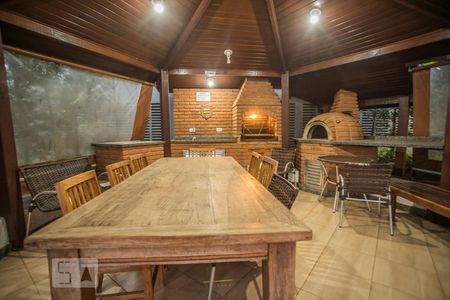 Apartamento à venda com 75m², 3 quartos e 2 vagas Apartamento à venda com 75m², 3 quartos e 2 vagasÁrea comum - Churrasqueira