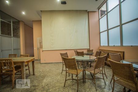 Apartamento à venda com 75m², 3 quartos e 2 vagas Apartamento à venda com 75m², 3 quartos e 2 vagasÁrea comum - Salão de festas