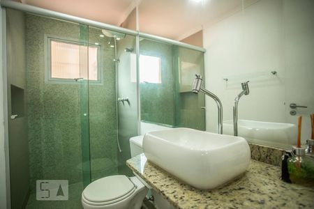 Apartamento à venda com 75m², 3 quartos e 2 vagas Apartamento à venda com 75m², 3 quartos e 2 vagasBanheiro 2 - Torneira
