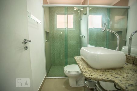 Apartamento à venda com 75m², 3 quartos e 2 vagas Apartamento à venda com 75m², 3 quartos e 2 vagasBanheiro 2
