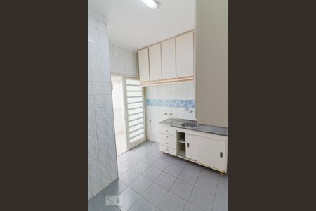 Casa de condomínio à venda com 126m², 2 quartos e 1 vaga Casa de condomínio à venda com 126m², 2 quartos e 1 vagaCozinha