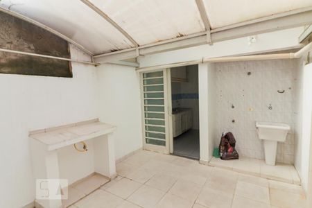Casa de condomínio à venda com 126m², 2 quartos e 1 vaga Casa de condomínio à venda com 126m², 2 quartos e 1 vagaLavanderia
