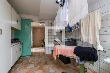 Casa à venda com 348m², 4 quartos e 3 vagasÁrea de serviço