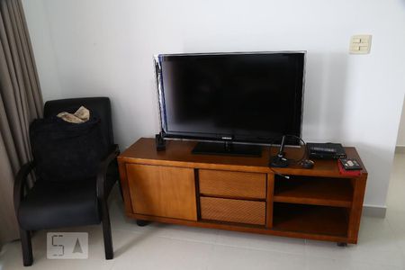 Apartamento para alugar com 3 quartos, 130m² em Aviação, Praia Grande