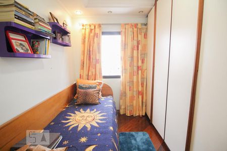 Apartamento à venda com 230m², 3 quartos e 3 vagas Apartamento à venda com 230m², 3 quartos e 3 vagasQuarto 3