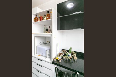 Apartamento à venda com 110m², 4 quartos e 2 vagas Apartamento à venda com 110m², 4 quartos e 2 vagasCozinha