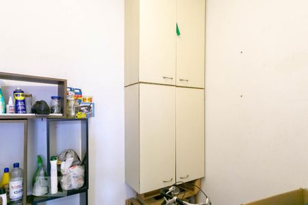 Apartamento à venda com 110m², 4 quartos e 2 vagas Apartamento à venda com 110m², 4 quartos e 2 vagasQuarto de Serviço