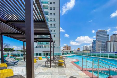 Apartamento à venda com 83m², 2 quartos e 2 vagasPiscina