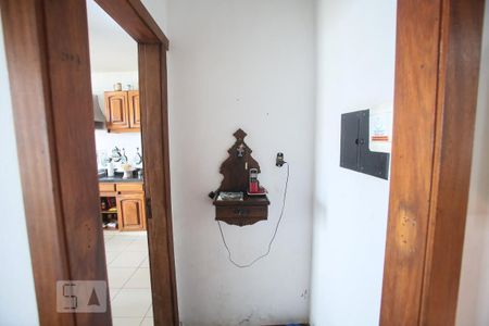 Casa à venda com 365m², 4 quartos e 3 vagas Casa à venda com 365m², 4 quartos e 3 vagasCorredor da Cozinha