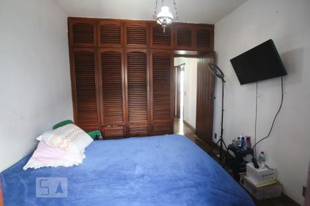 Casa à venda com 365m², 4 quartos e 3 vagas Casa à venda com 365m², 4 quartos e 3 vagasQuarto 3