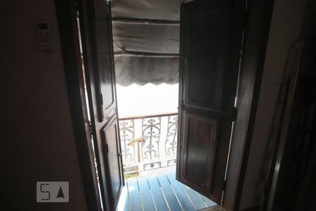 Casa à venda com 365m², 4 quartos e 3 vagas Casa à venda com 365m², 4 quartos e 3 vagasVaranda da Suíte