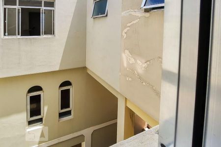 Casa à venda com 250m², 3 quartos e 4 vagas Casa à venda com 250m², 3 quartos e 4 vagasVista do Quarto 2