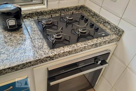 Casa à venda com 250m², 3 quartos e 4 vagas Casa à venda com 250m², 3 quartos e 4 vagasCozinha