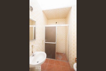 Casa à venda com 115m², 2 quartos e 1 vagaBanheiro