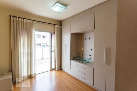 Suíte de apartamento para alugar com 3 quartos, 90m² em Sagrada Família, Belo Horizonte