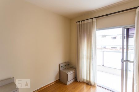 Suíte de apartamento para alugar com 3 quartos, 90m² em Sagrada Família, Belo Horizonte