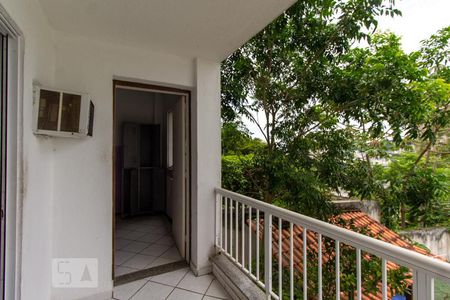 Casa à venda com 630m², 8 quartos e 5 vagas Casa à venda com 630m², 8 quartos e 5 vagasVaranda Suite 5