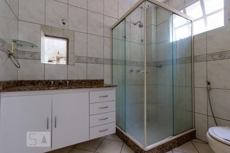Casa à venda com 630m², 8 quartos e 5 vagas Casa à venda com 630m², 8 quartos e 5 vagasBanheiro Suite 2
