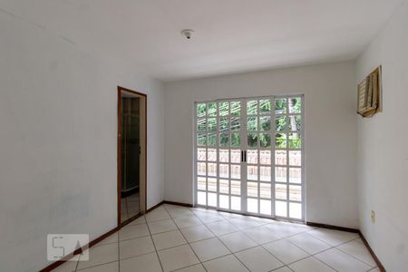 Casa à venda com 630m², 8 quartos e 5 vagas Casa à venda com 630m², 8 quartos e 5 vagasSuite 2