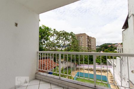 Casa à venda com 630m², 8 quartos e 5 vagas Casa à venda com 630m², 8 quartos e 5 vagasVaranda Suite 7