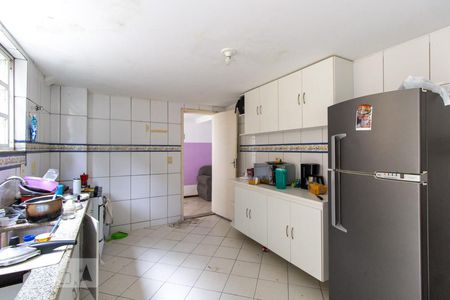 Casa à venda com 630m², 8 quartos e 5 vagas Casa à venda com 630m², 8 quartos e 5 vagasCozinha