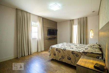 Casa à venda com 270m², 3 quartos e 4 vagas Casa à venda com 270m², 3 quartos e 4 vagasSuíte 3