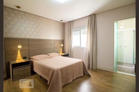 Casa à venda com 270m², 3 quartos e 4 vagas Casa à venda com 270m², 3 quartos e 4 vagasSuíte 2