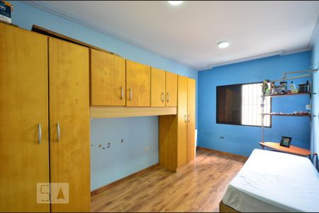 Casa à venda com 450m², 4 quartos e 6 vagasSuíte 2