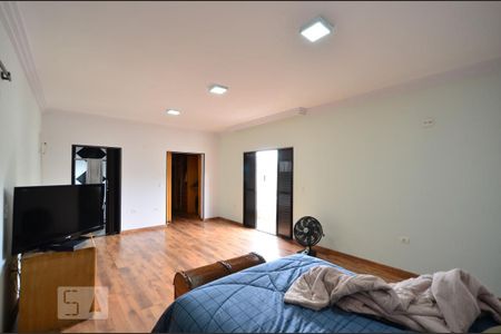 Casa à venda com 450m², 4 quartos e 6 vagasSuíte 4