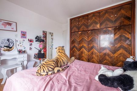 Apartamento à venda com 135m², 4 quartos e 1 vaga Apartamento à venda com 135m², 4 quartos e 1 vagaQuarto 2