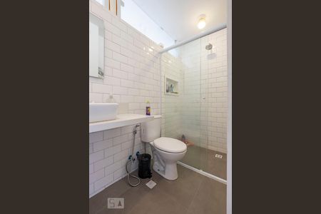 Apartamento à venda com 135m², 4 quartos e 1 vaga Apartamento à venda com 135m², 4 quartos e 1 vagaBanheiro Social