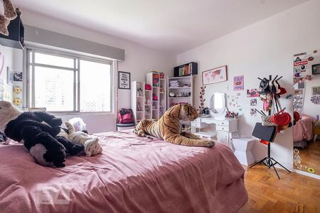 Apartamento à venda com 135m², 4 quartos e 1 vaga Apartamento à venda com 135m², 4 quartos e 1 vagaQuarto 2