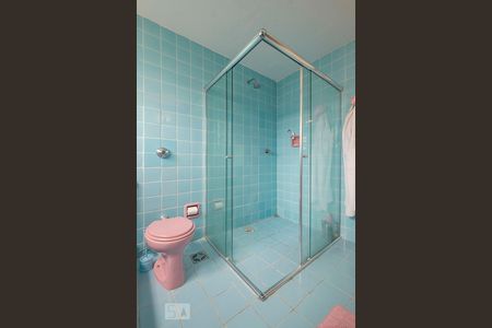 Apartamento à venda com 135m², 4 quartos e 1 vaga Apartamento à venda com 135m², 4 quartos e 1 vagaSuíte - Banheiro