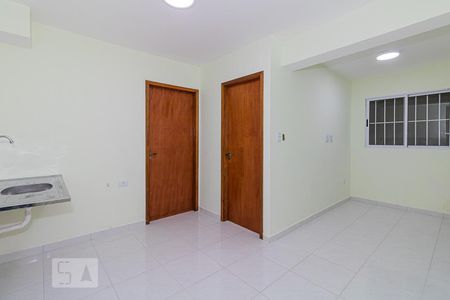 Sala e Cozinha de apartamento para alugar com 1 quarto, 55m² em Jardim Japão, São Paulo