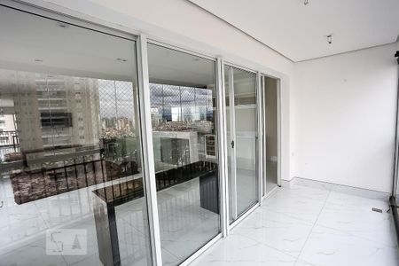 Apartamento à venda com 256m², 2 quartos e 4 vagasSacada