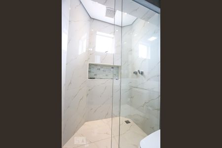 Apartamento à venda com 256m², 2 quartos e 4 vagasbanheiro da suite