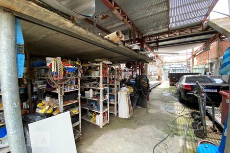 Casa à venda com 90m², 2 quartos e 2 vagas Casa à venda com 90m², 2 quartos e 2 vagasQuintal