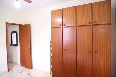 Quarto de apartamento para alugar com 1 quarto, 38m² em Guilhermina, Praia Grande