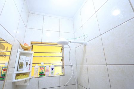 Casa à venda com 139m², 2 quartos e 2 vagasBanheiro de Serviço