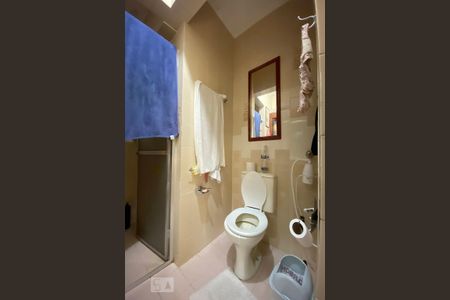 Apartamento à venda com 117m², 3 quartos e sem vagaBanheiro