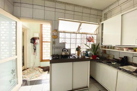 Apartamento à venda com 117m², 3 quartos e sem vagaCozinha