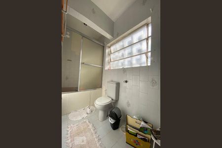 Apartamento à venda com 117m², 3 quartos e sem vagaBanheiro