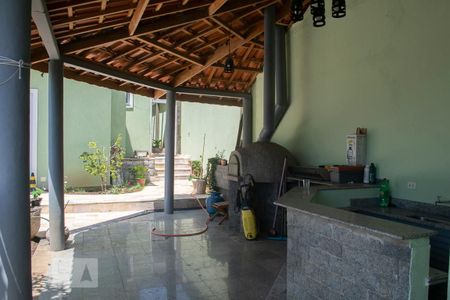 Casa à venda com 500m², 5 quartos e 4 vagas Casa à venda com 500m², 5 quartos e 4 vagasChurrasqueira
